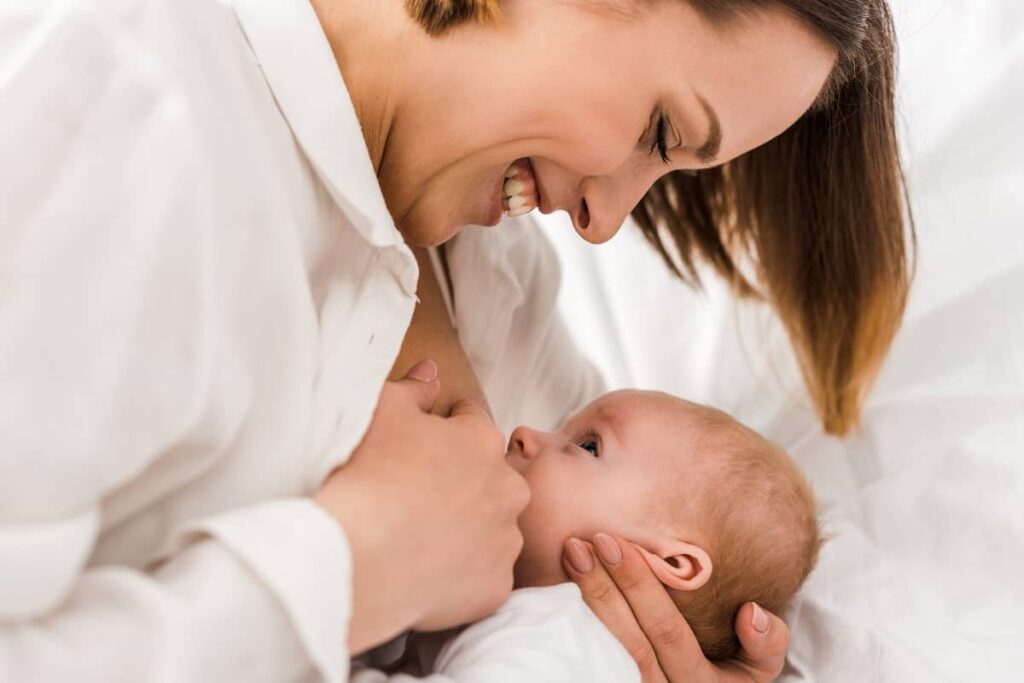 skincare tips for breastfeeding mother and baby
