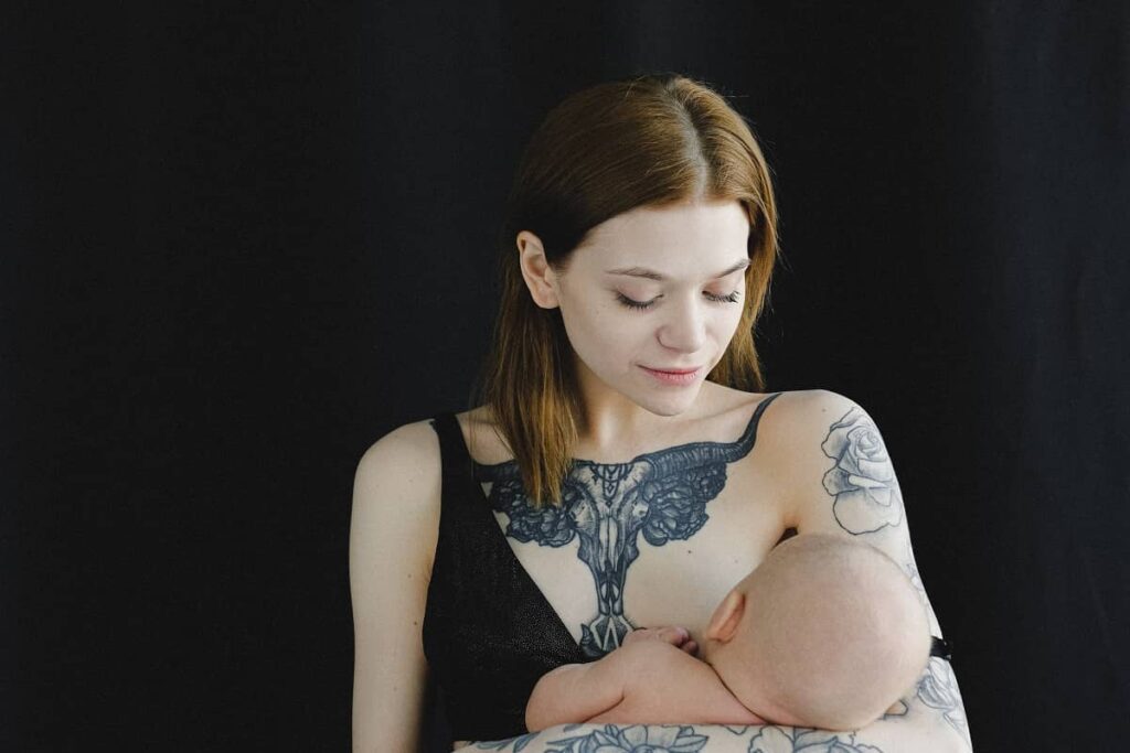 Benefits of Breastfeeding For Mom